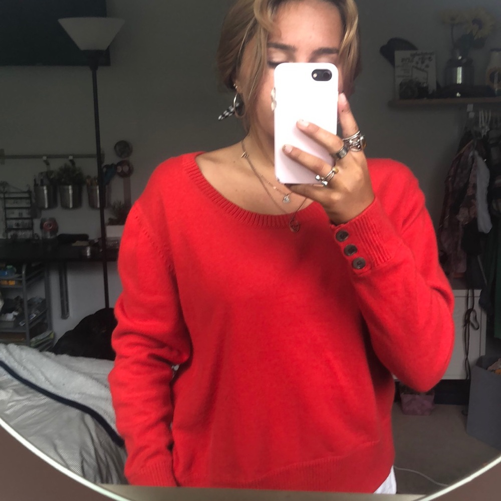 Sweater - Picture 3 of 3